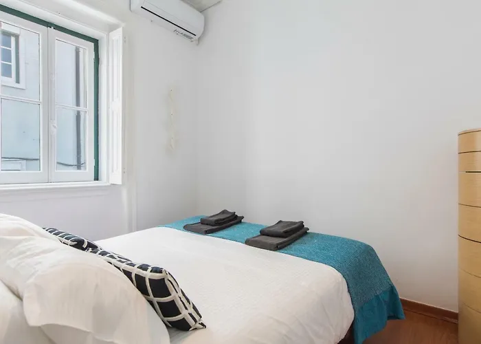 The Castle Life In 3bdr