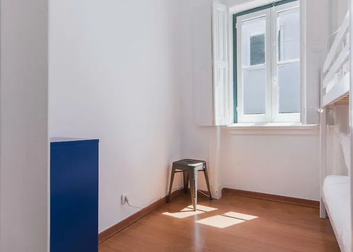 The Castle Life In 3bdr